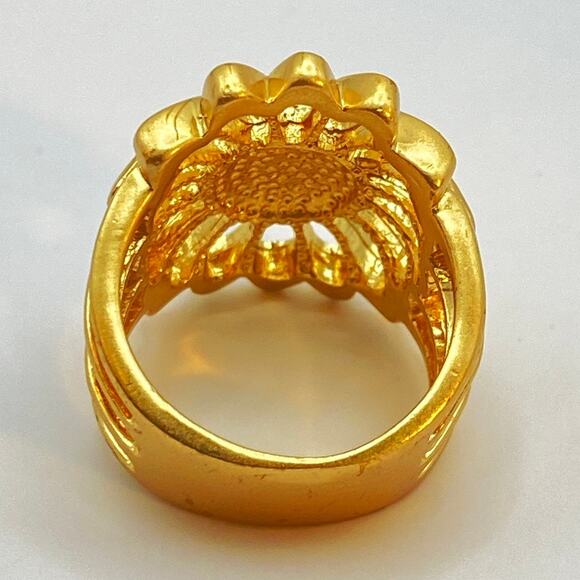 LIA SOPHIA KABLOOM Ring Flower Matte Gold Tone Black - Size 7 - Picture 4 of 9